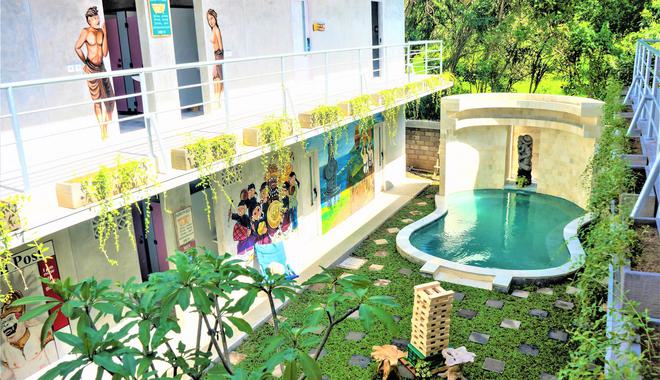 Best Party Hostel in Jimbaran | Party Hostel in Bali