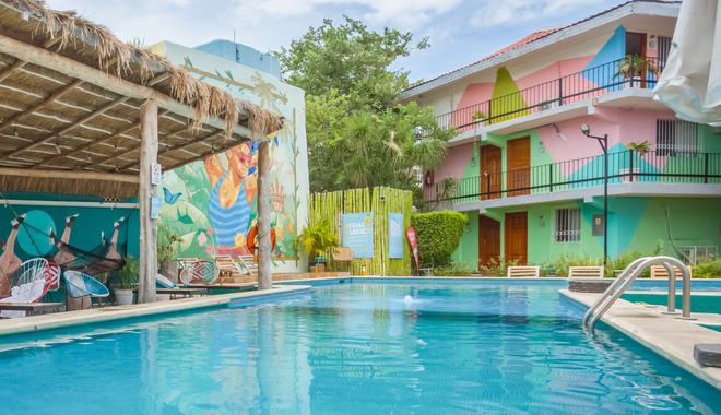 Best Party Hostel in Cancun | Party Hostel in Mexico