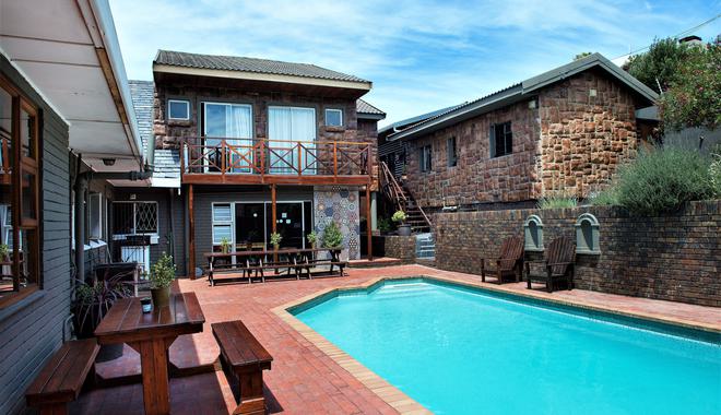 Best Party Hostel in Port Elizabeth | Party Hostel in South Africa