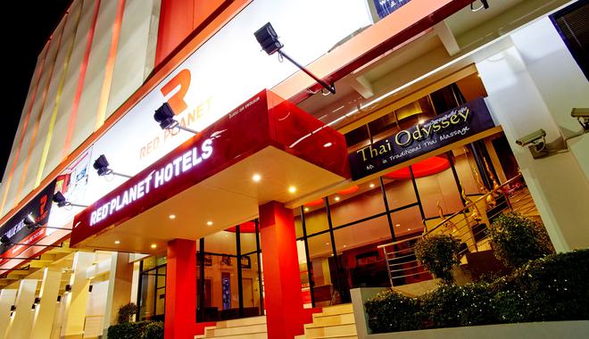 Best Party Hostel in Hat Yai | Party Hostel in Thailand